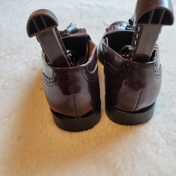 Cole Haan Tassle dress shoes - Picture 5 of 11